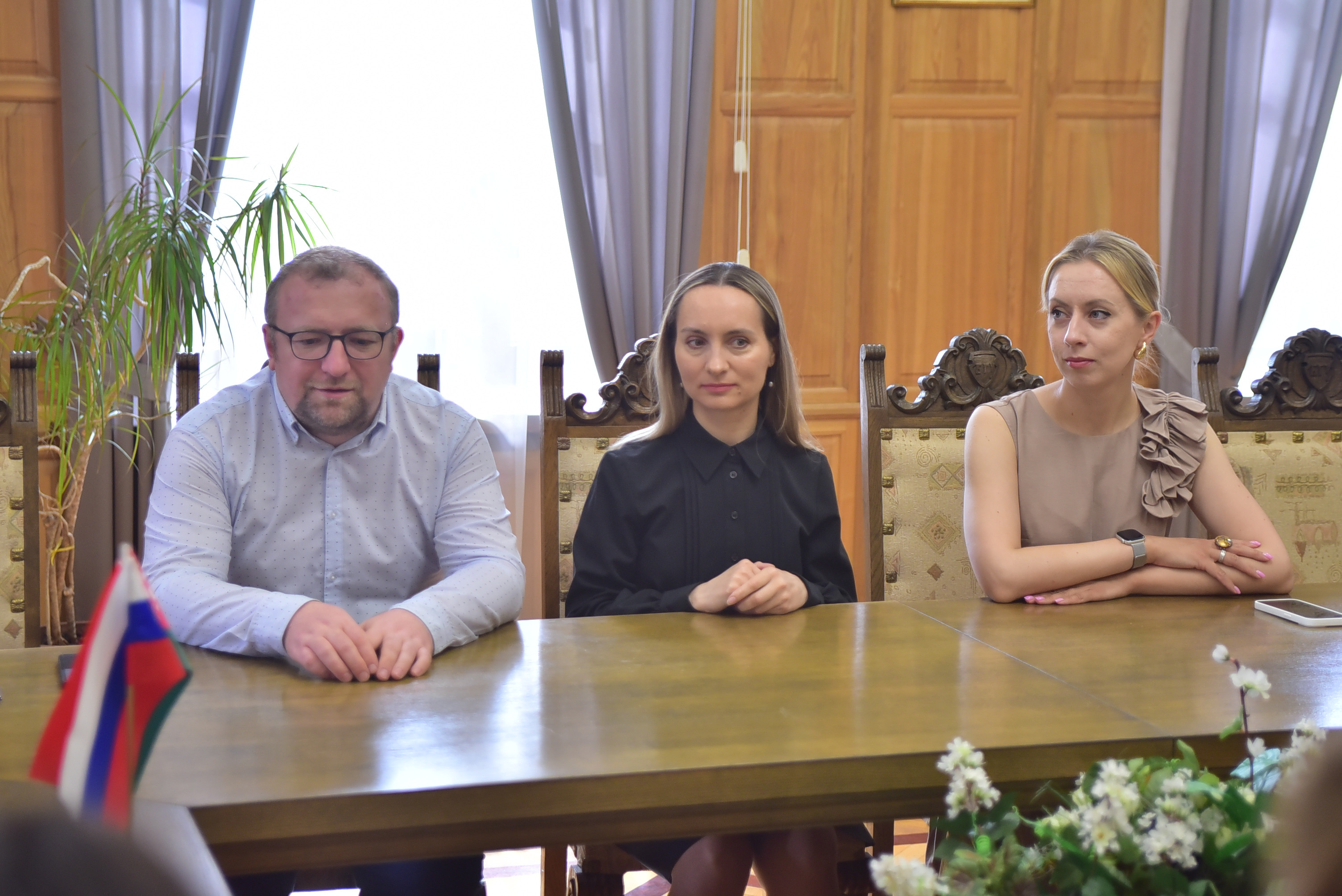 images/galleries/Выпускники первого набора БФУ и БГУ_вручение/Выпускники_первого_набора__RIrLoVE.jpg