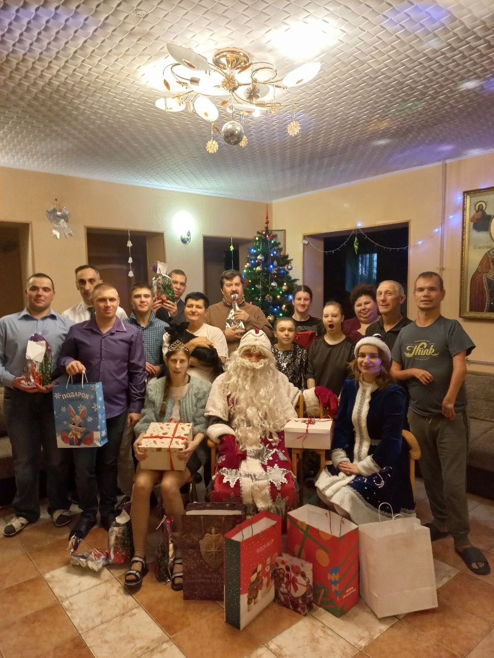 images/galleries/благодарность 13 01 26/благодарность_13_01_26-74b13ea4-0bde-494a-ba66-7_ERc2e9E.jpg