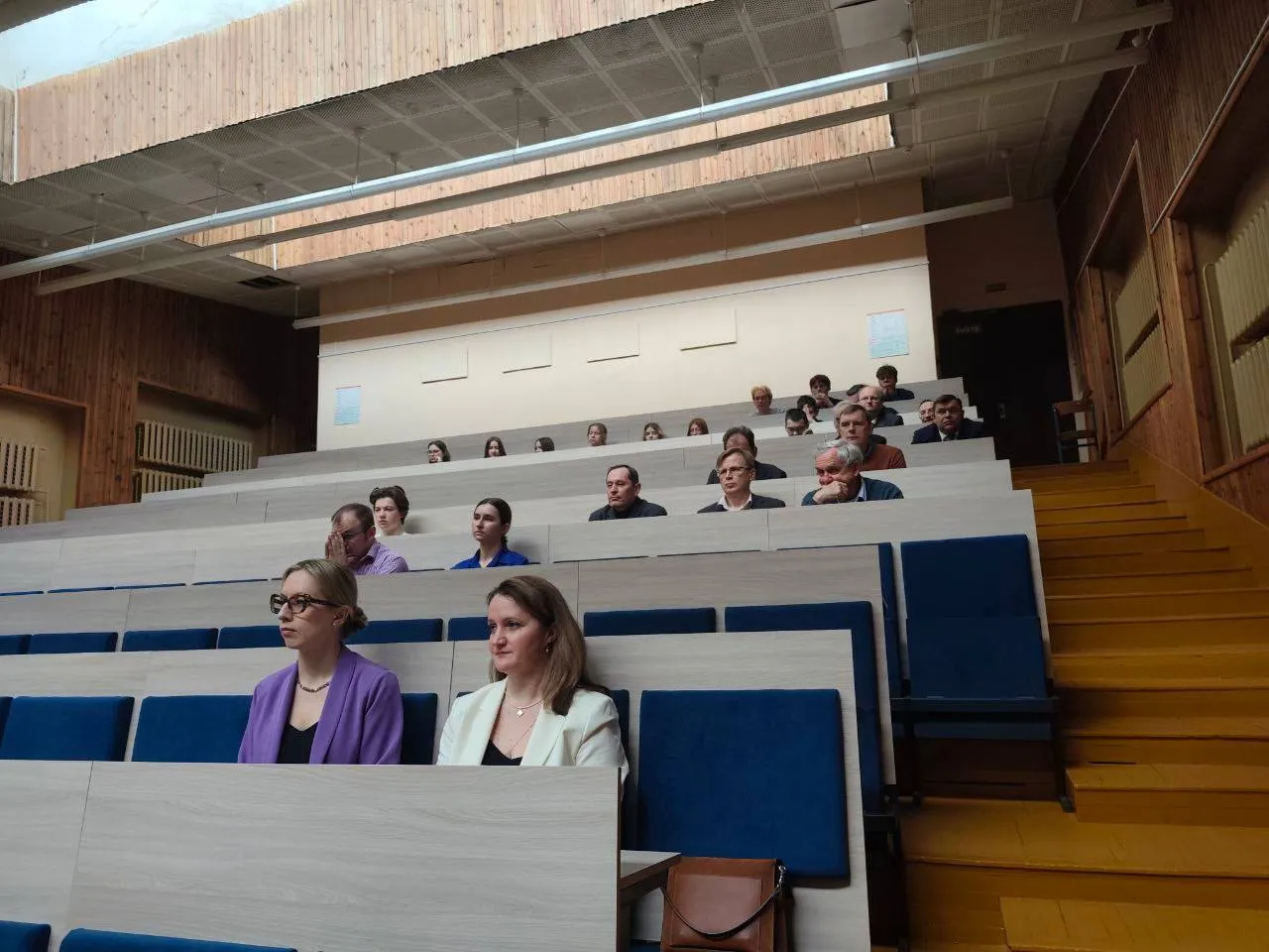 images/galleries/встреча 280426/встреча_280426-8b7b1d75-0733-4ab1-b6dc-8a16e486e481.webp