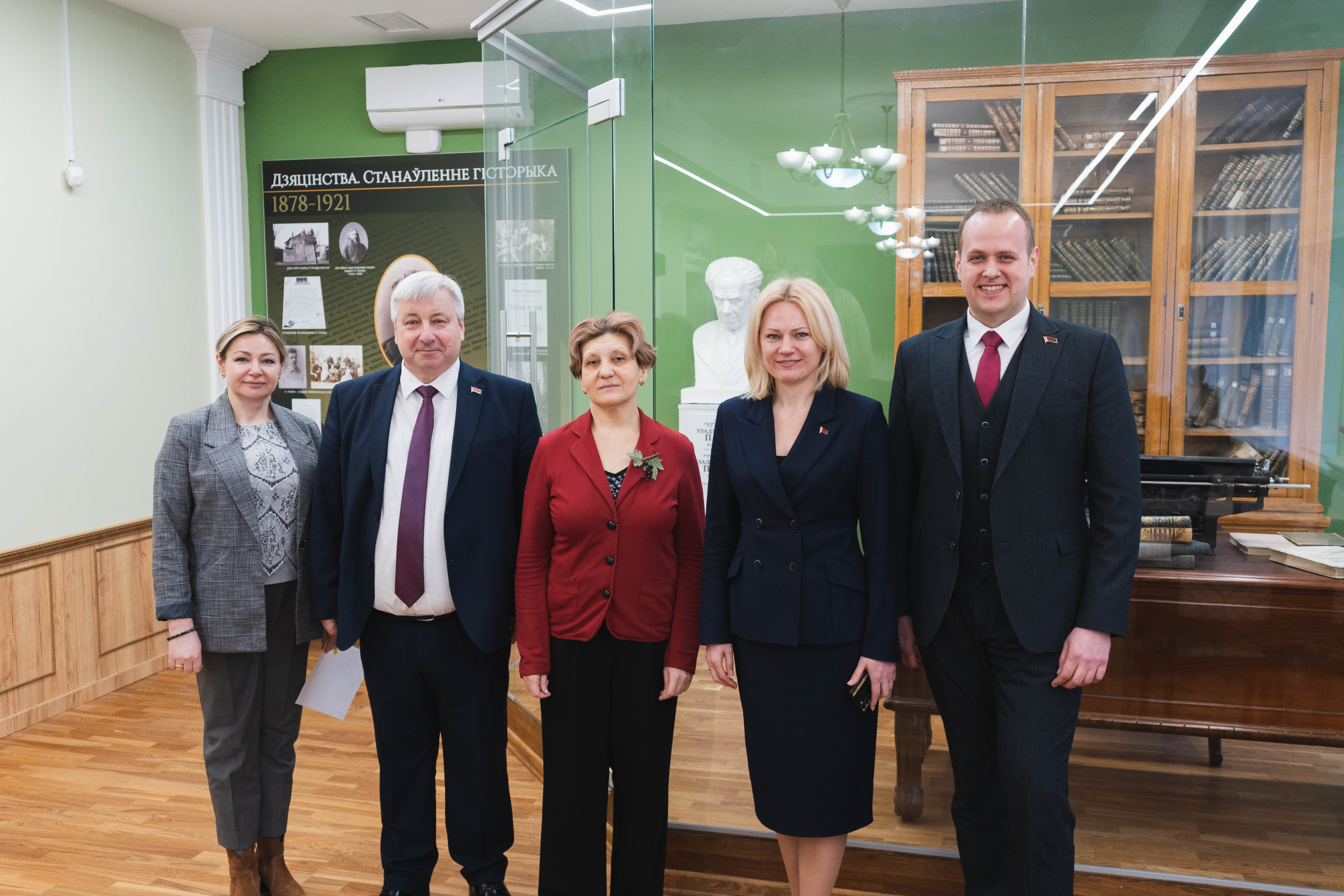 images/galleries/мд 23 03 26 5/мд_23_03_26_5-adcd8e31-8ba3-4005-b2a8-9b47d838a474.jpg