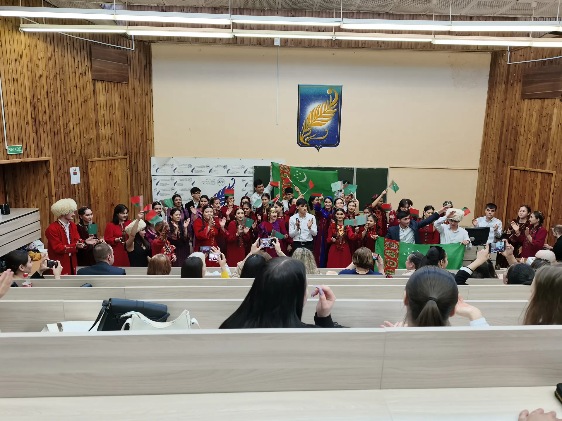 images/galleries/навруз 030426/навруз_030426-54871a28-d249-430e-9655-a363432311d5.webp