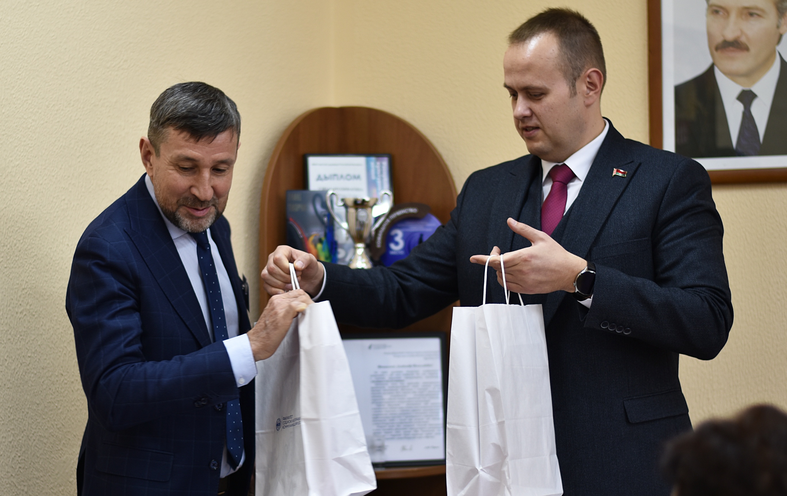 images/galleries/рудн 04 11/рудн_04_11-3a80a58d-b4f8-447c-9cea-487025e15351.jpg