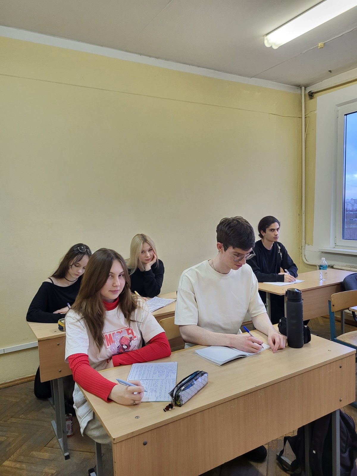 Конкурс сочинений среди студентов специальности «Переводческое дело»