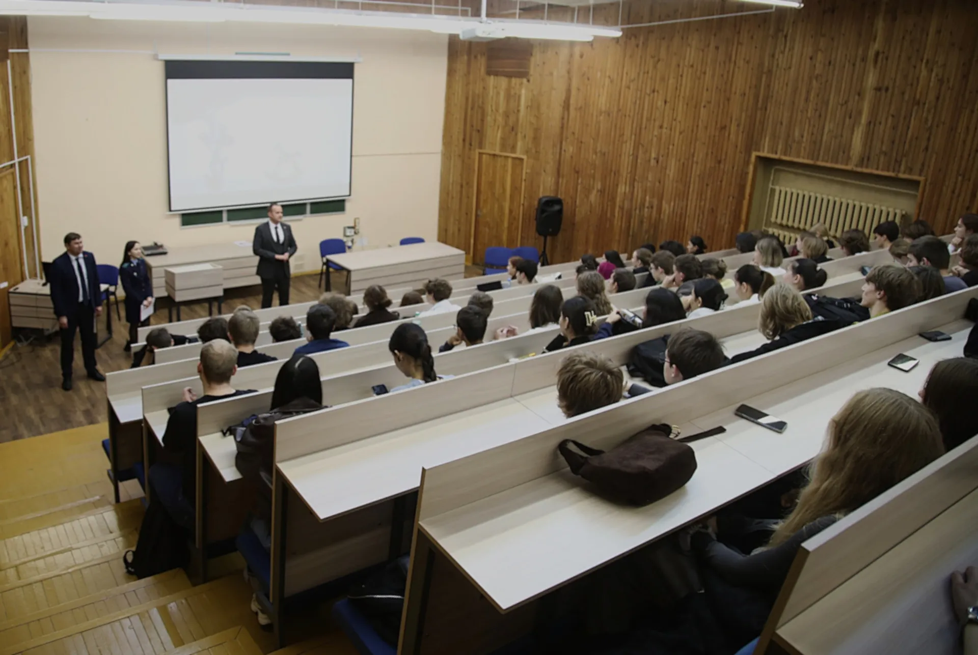Встреча со старшим помощником прокурора города Минска по правовому обеспечению, информации и общественным связям