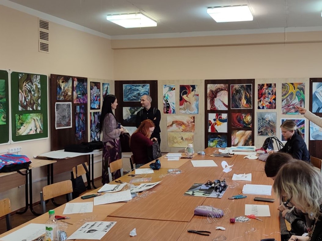 Выставка работ студентов «ЦВЕТ в ПРИРОДЕ и КУЛЬТУРЕ»