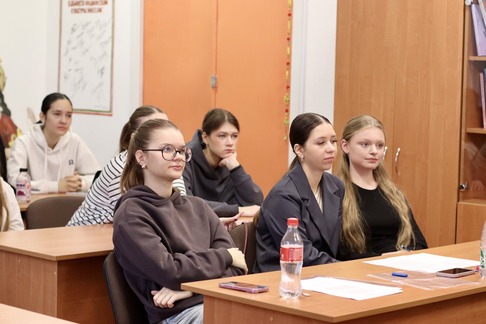 Заседание студенческого научного кружка "CL&L" в рамках Xll Международной научно-практической конференции