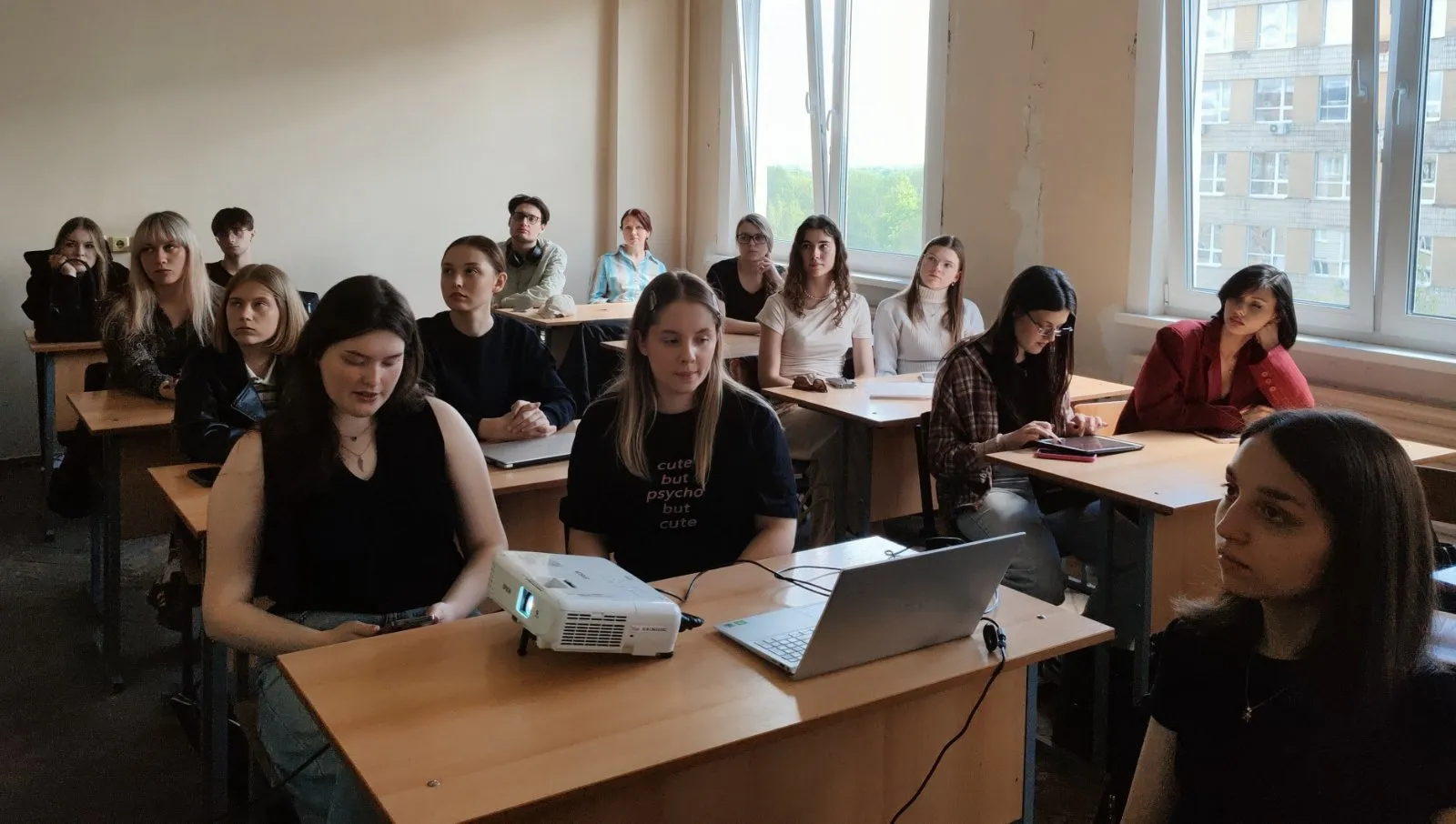 ЗАСЕДАНИЕ СТУДЕНЧЕСКОГО НАУЧНОГО КРУЖКА LITERA